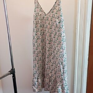 Chic Floral Green Maxi Dress